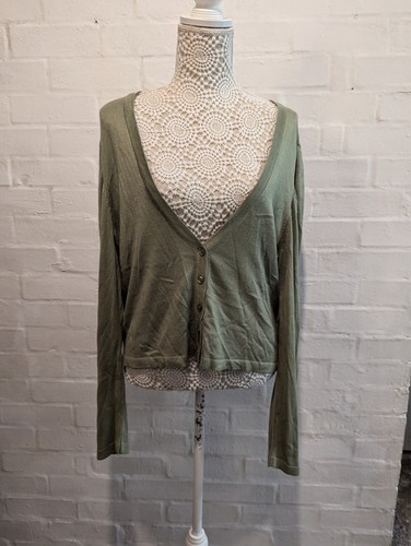Oui Basic Sage green Cardigan 18 long sleeve