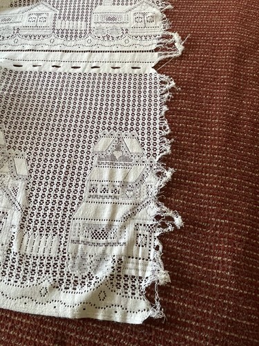 Ecru/Off White Crochet Lace Panel 4+ Yards Houses/Picket Fences 34x152 - Picture 13 of 13