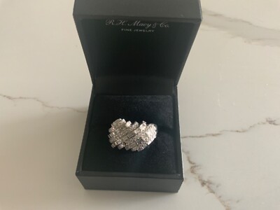 Diamantring 14k Weißgold (Cluster) - 2 1/2 Karat bezahlt 3500,00 $ MACYS 