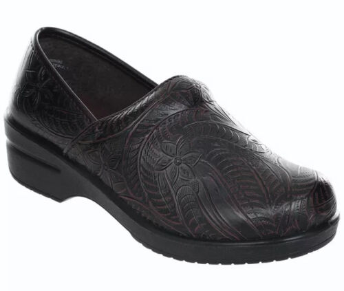 Women's Embossed Clogs - Picture 1 of 2