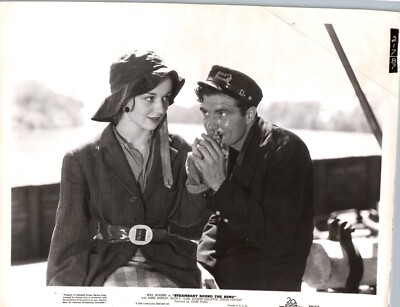 Anne Shirley + John McGuire in Steamboat Round the Bend (1935)   Photo K 532