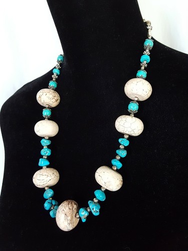 Chunky Big Stone Beads & Turquoise Bead Strad Silver Tone Staitnment Necklace - Picture 6 of 10
