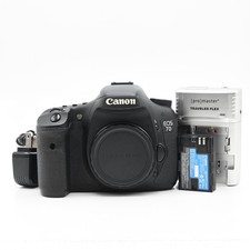 Canon EOS 7D 18MP Digital SLR Camera Body Read 395