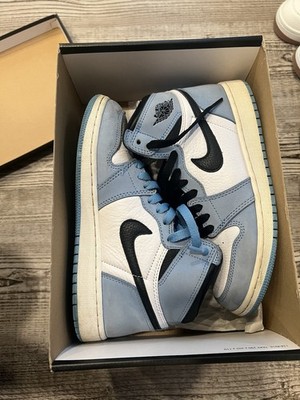 Nike Air Jordan 1 Retro Sneaker size 7 High Tops OG university blue  