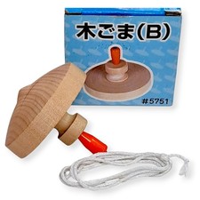 Japanese Wooden Tops Spinning Pull Toy Classic Craft Kids Game Gift Decor JP W18