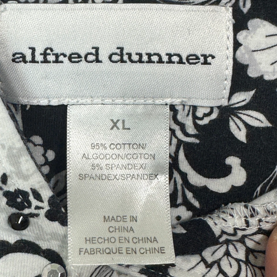 Top Alfred Dunner para mujer negro blanco estampado floral manga 3/4 cuello en V XL Foto 4 de 4
