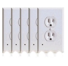 PACK OF 5 Outlet CoverS w/Built-In LED Night Light .Wall Plate Receptacle
