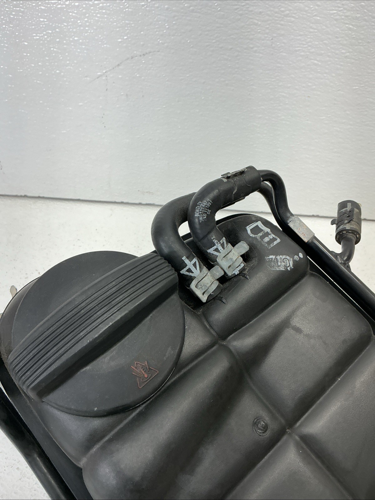 03-18 Bentley Continental GTC Coolant Reservoir Overflow Expansion Tank OEM 60k
