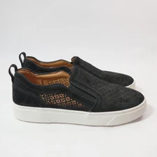 Vionic Kimmie Slip-On Sneaker Black Size 8.5 *EXCELL COND!