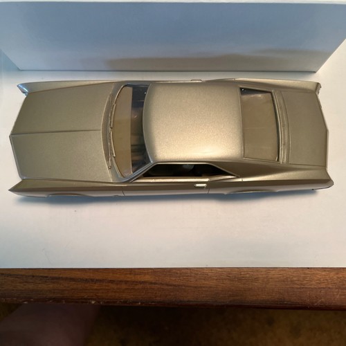 1966 Buick Riviera Plastic Promo Model 1/25 Scale Champagne Color - Picture 2 of 11