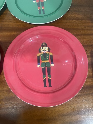 Set Of 4 Nutcracker Melamine Salad Plates Christmas FAO Schwarz New 8" READ - Picture 5 of 12