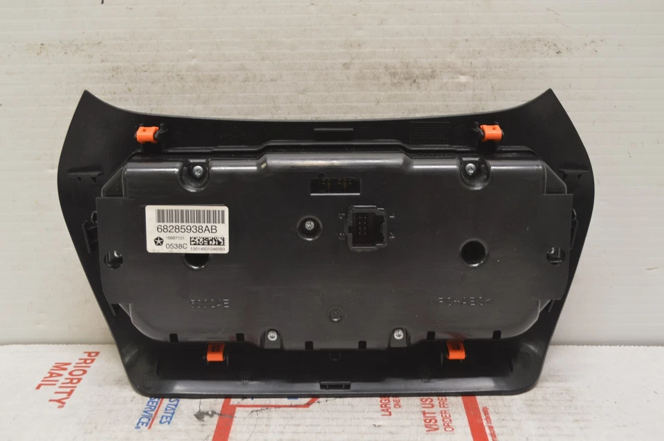 Jeep Cherokee 2014-2022 unidad de control de clima calefacción aire acondicionado temperatura climatización CI67#001 Foto 2 de 4