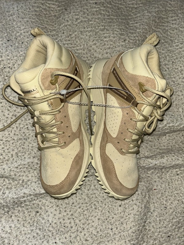 Merrell Wildwood MID WP J038298 Beige Shoes - Women's Size 9 NEW - No Box