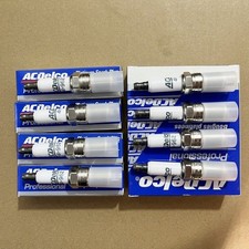 8Pcs OEM 41-962 19299585 Platinum Spark Plugs Fit for Sierra Chevy Silverado USA