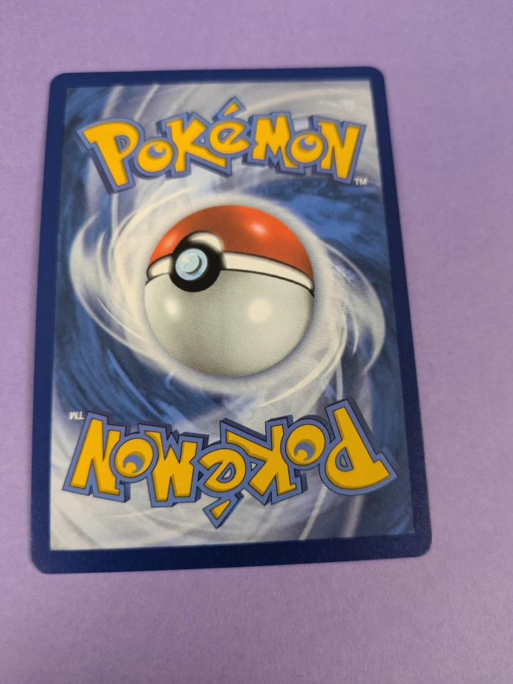 Pikachu V-UNION - SWSH139 - Promo Sword & Shield Promos - Pokemon Card - NM - Image 2 of 3