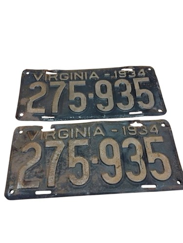 A Pair Of Antique 1934 Metal Virginia License Plate Tags Set