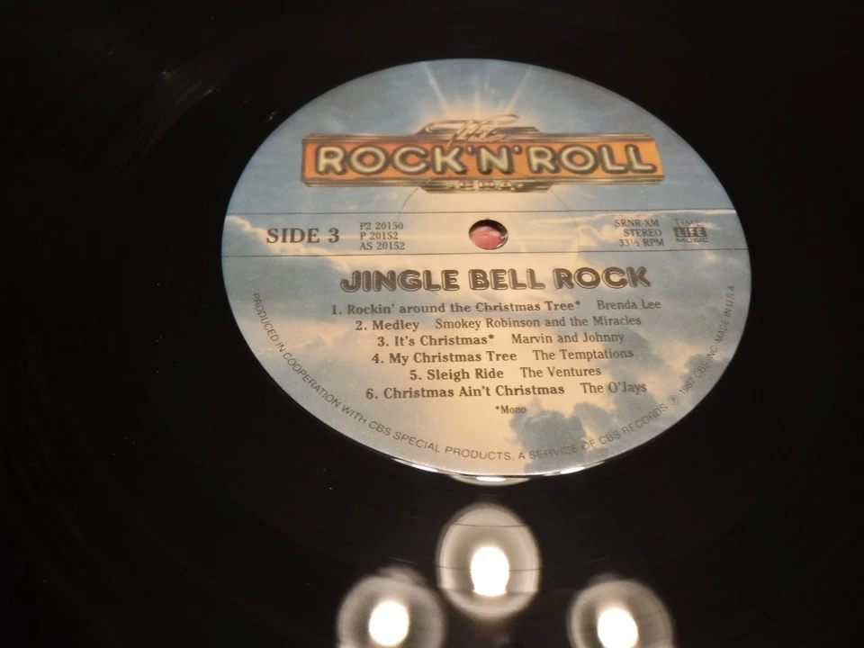 Jingle Bell Rock 1987 2x LP Box Time Life Temptations Jackson 5 Elton John Lee - Image 4 of 4