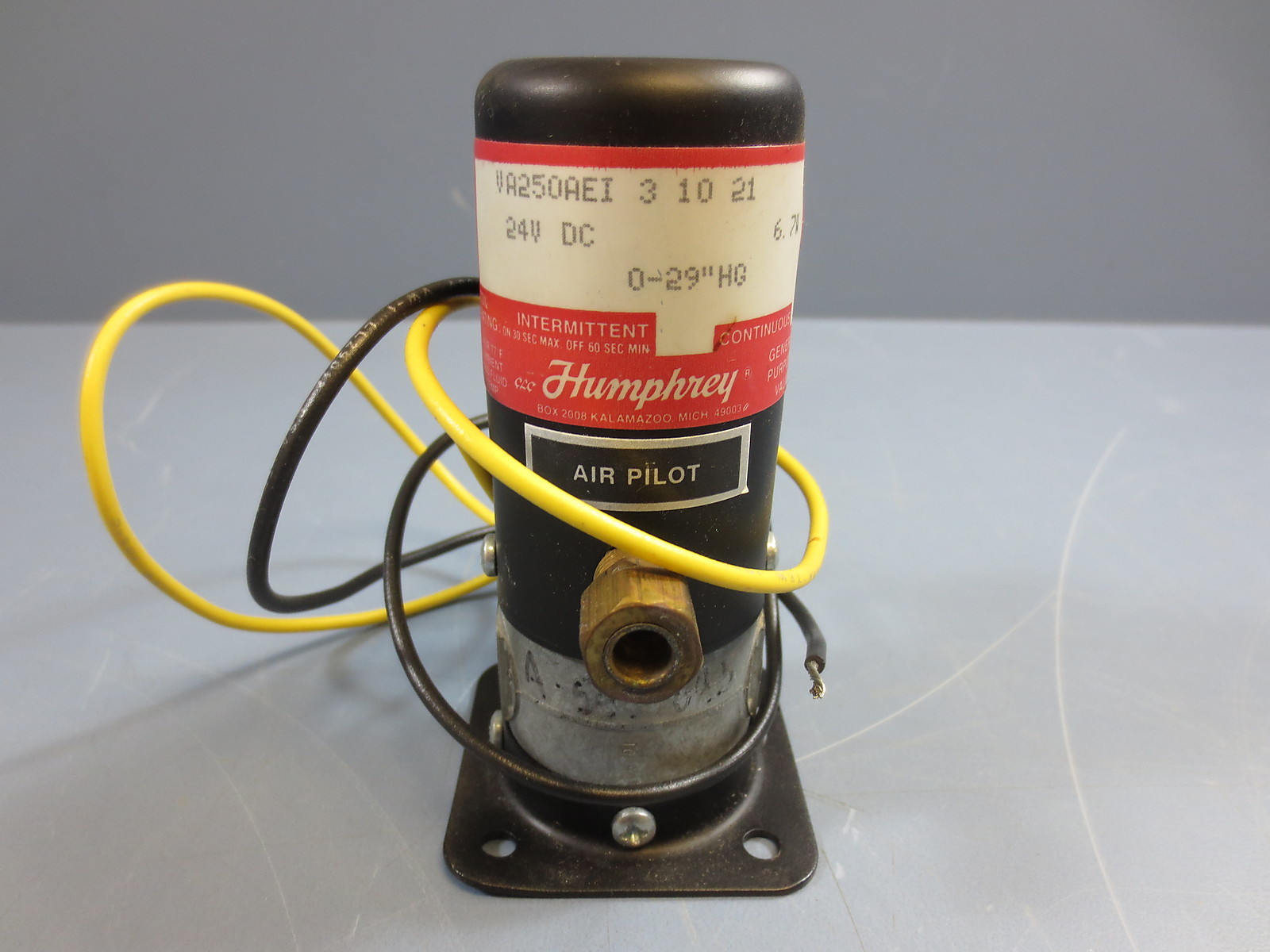 Humphrey VA250AEI 24V Vdc General Purpose Solenoid Valve 6.7 W 0-29