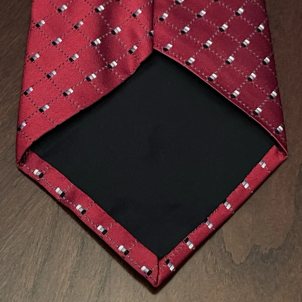 Vintage J. Ferrar 100% Imported Red Men’s Neck Tie Made In USA - Image 2 of 4