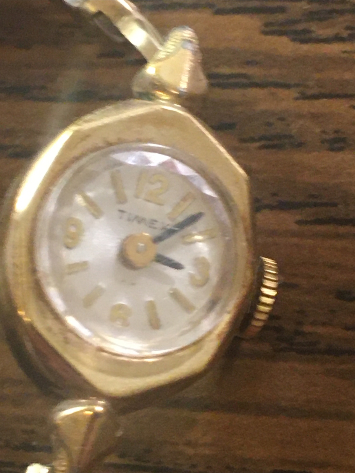 Picture 1 of 3