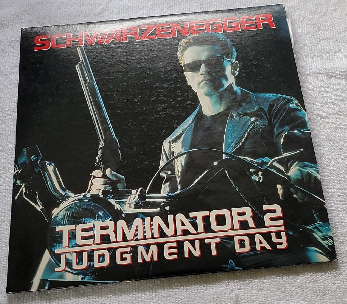 Terminator 2 LD Laserdisc LD68952-2 Arnold Schwarzenegger | eBay