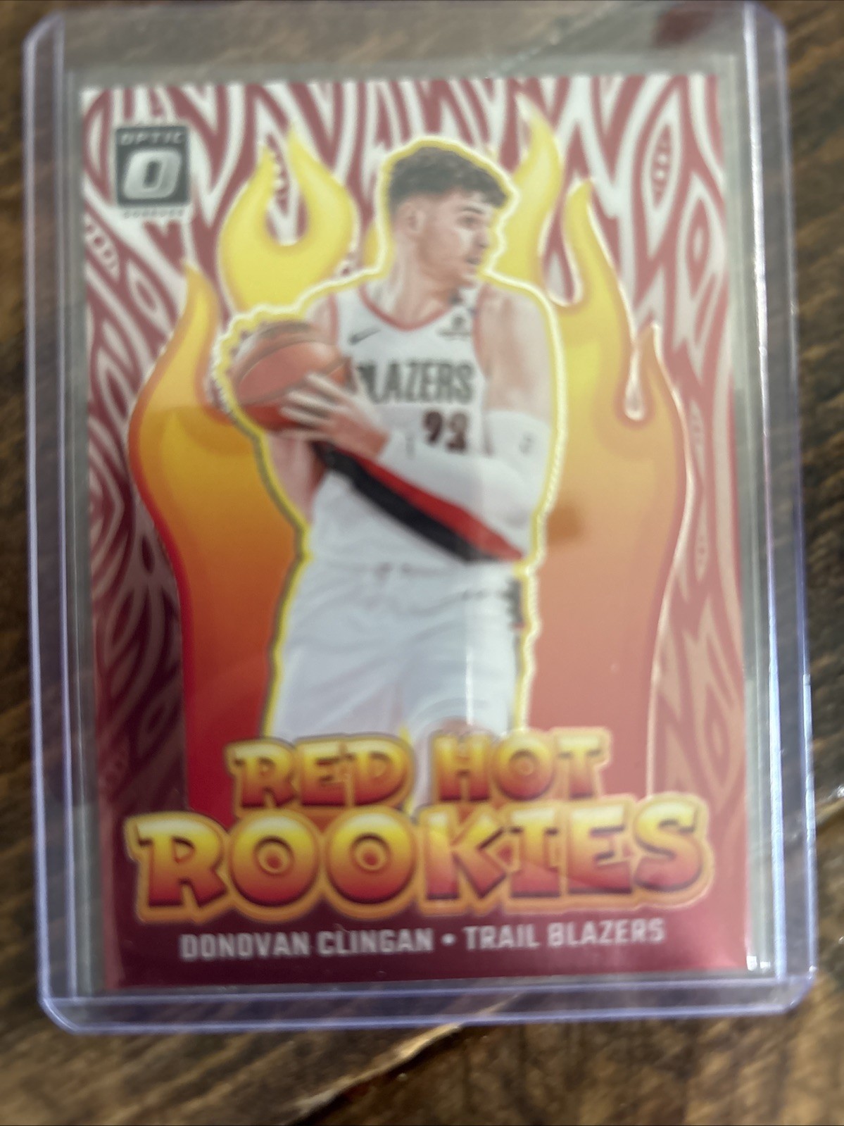 2024-25 Panini Donruss Optic - Red Hot Rookies Donovan Clingan #15 (RC)