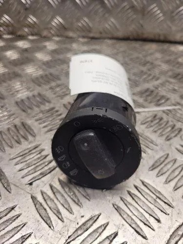 AUDI A4 Cabrio 8H7, B6, 8HE, B7 Scheinwerferschalter 8E0941531A 2.50 23936326