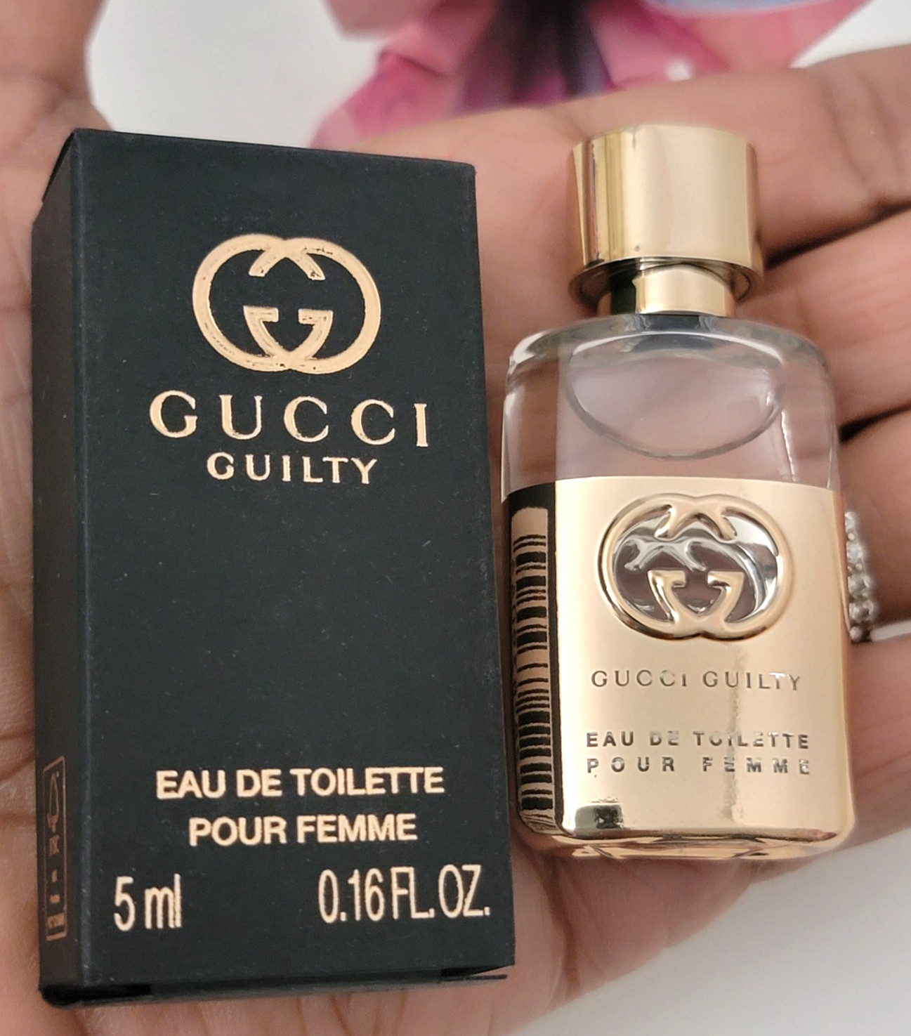 GUCCI GUILTY EAU DE TOILETTE POUR FEMME 0.16 fl oz / 5 ml Mini Splash for WOMAN