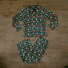 Carter  s Adult Christmas Pajamas Set Green 2 Piece Reindeer Size M