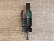 BMW M4 F82 F83 2019 Pumpe Scheibenwaschanlage 7302589 DRD5533
