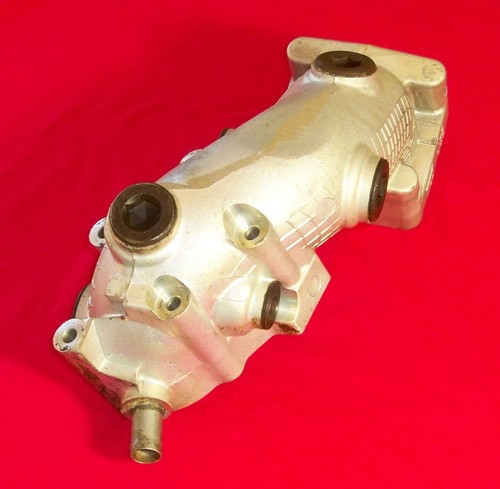 Honda Aquatrax Exhaust Pipe Manifold 2006 06 R-12X Turbo 18320-HW3-670 - Picture 2 of 7