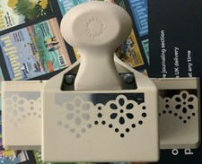 Martha Stewart Large Border Decorative Flower Edger Loops Paper Punch