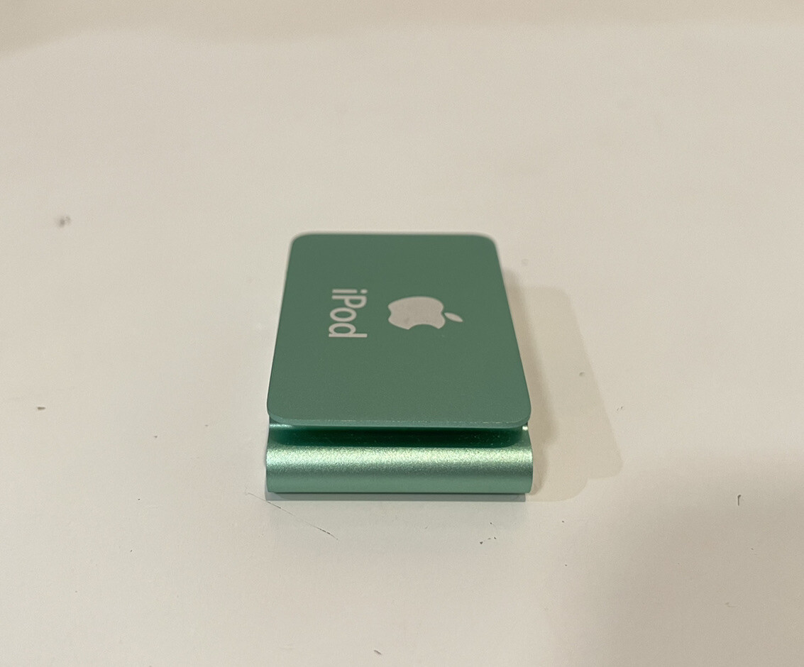 Apple iPod shuffle 2nd Generation - 1GB - Light Green w/ Box