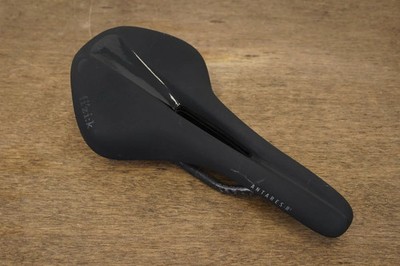 140mm (Regular) Fizik Antares Open R1 Carbon Rail Road Saddle 190g