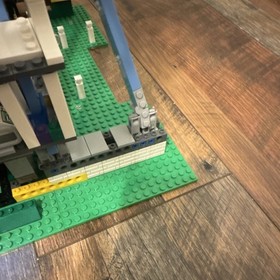 LEGO Creator Expert Ferris Wheel 10247 90% Complete