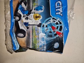 LEGO 30315 Space Utility Vehicle Polybag 39 pcs City