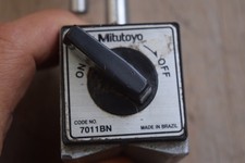 Mitutoyo 7011 BN Magnetic Stand Base Holder for Dial Indicator