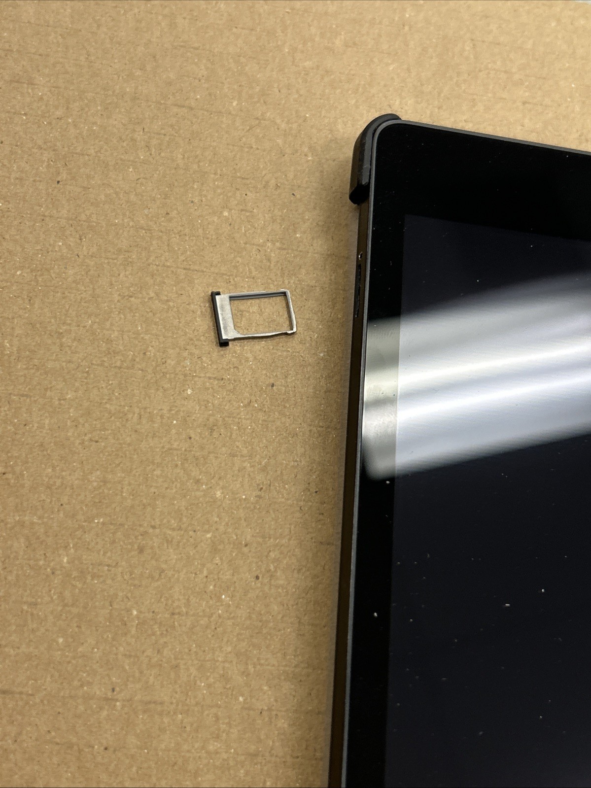 HTC Nexus 9 16GB Wi-Fi & Cellular OP82200 Google Android tablet reset tested alternate view 4