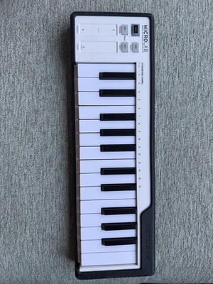 Arturia MicroLab 25-Key Keyboard Controller