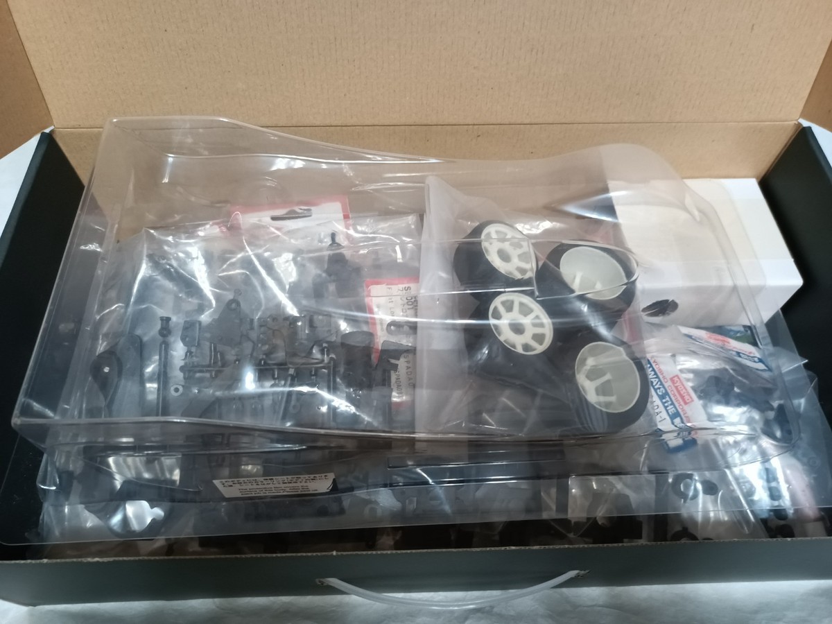 Kyosho SPADA 09 w/RD-12X Body & Clear Body, SIRIO 09 1/12 Scale