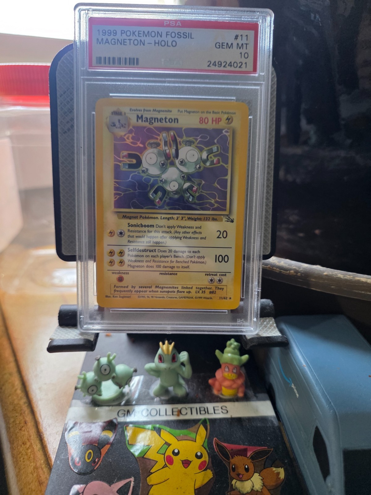 Pokemon Holo Magneton front