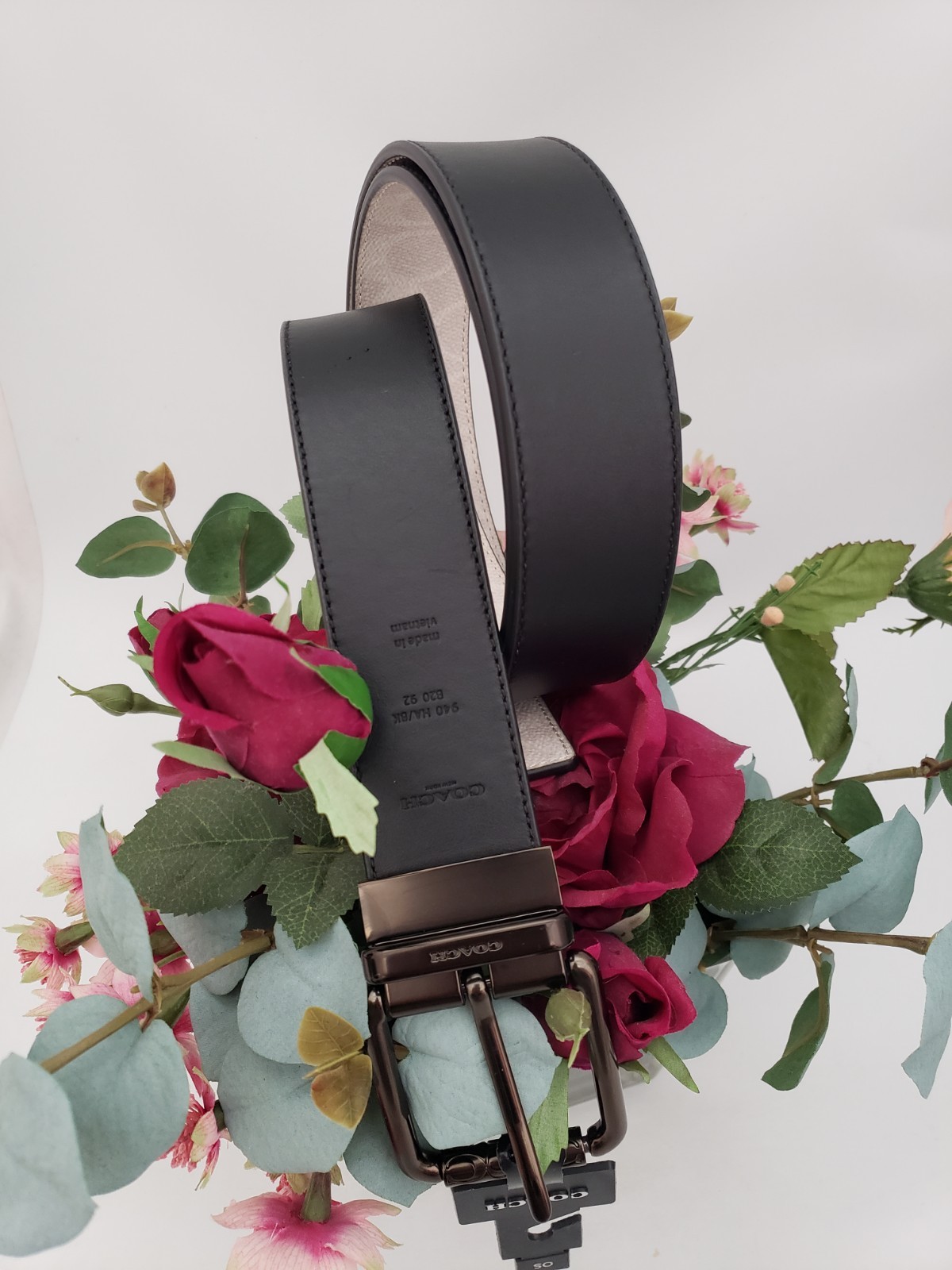 COACH Mens White Signature Logo Belt   Reversible  Belt  107-117cm RRP£175 image 4