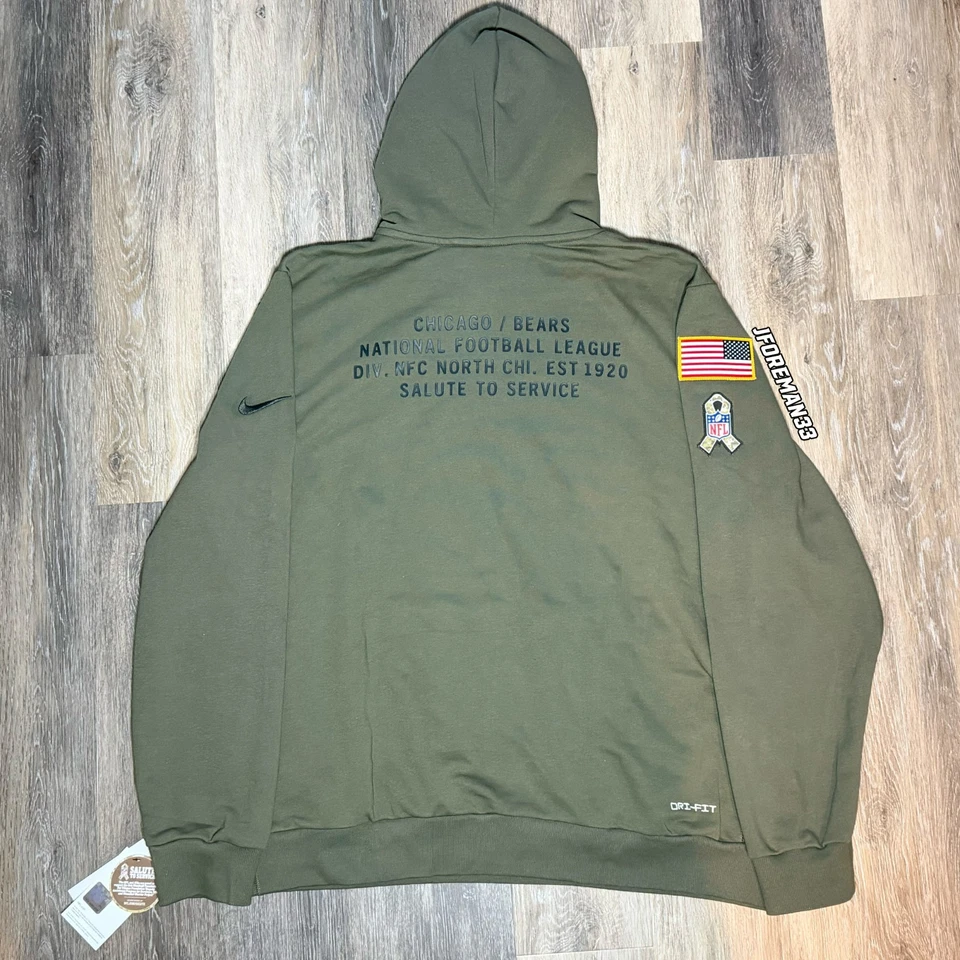 Sudadera con capucha auténtica Nike Chicago Bears 2025 Salute to Service edición estándar Foto 2 de 4