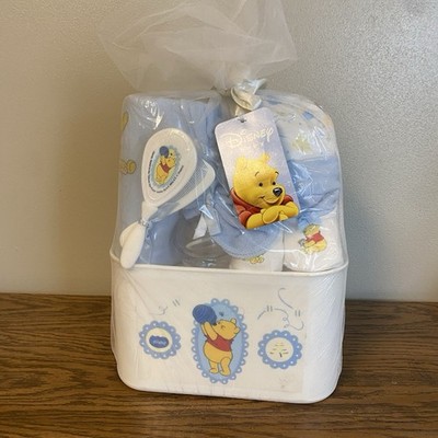 VTG New Winnie the Pooh bath gift set Disney Baby Brush Comb Towels