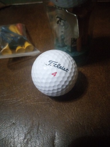 Vintage State Farm 75 Year Golf Memorabilia Balls Tees Pick Unused Very Nice USA - Picture 2 of 13