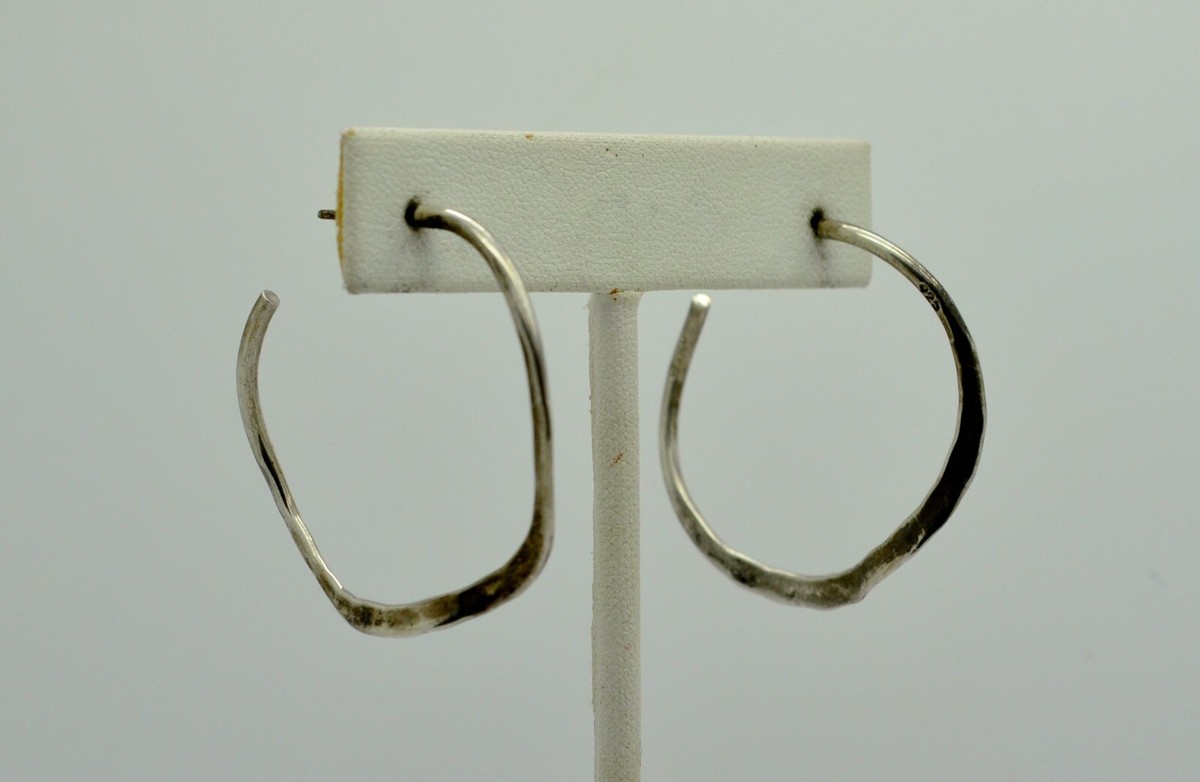アクセサリー wakansilversmith Round earring M Amazon.com: White Gold Plated 925 Sterling Silver Unisex