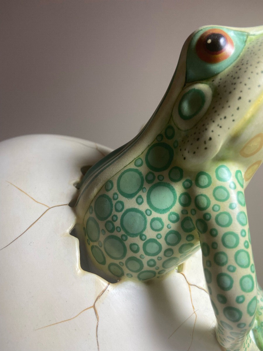 SERGIO BUSTAMANTE Art Large Ceramic Egg Hatching 3 Frogs Sculpture
