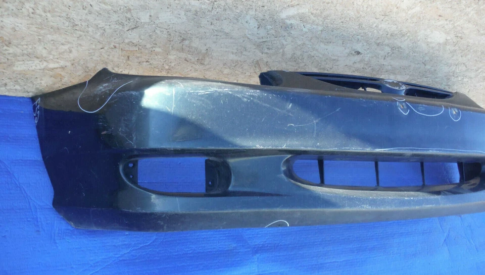 98 99 00 01 1998 1999 200 2001 KIA SEPHIA FRONT BUMPER COVER OEM Foto 2 de 4