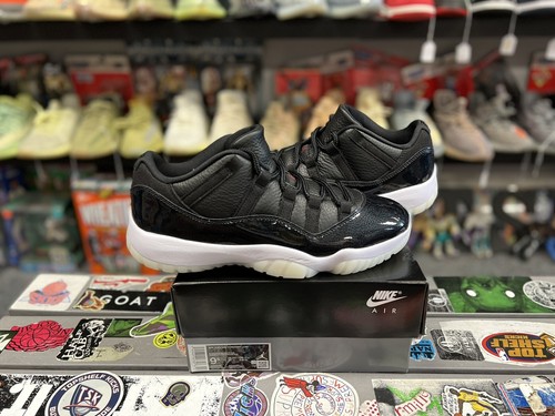 Air Jordan Retro 11 Low 72-10 Size 9.5 