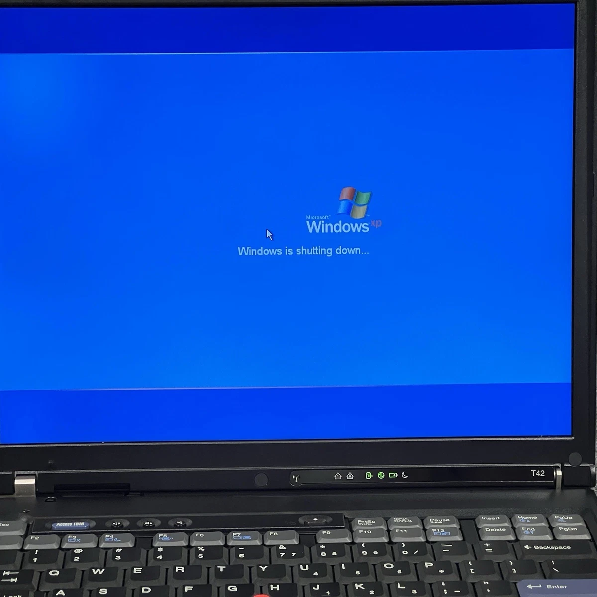 IBM ThinkPad X32 pentiumM 本体 & ドック IBM ThinkPad X32 - MacDat